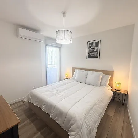 Les Sables D'or * Ζουάν λε Πιν